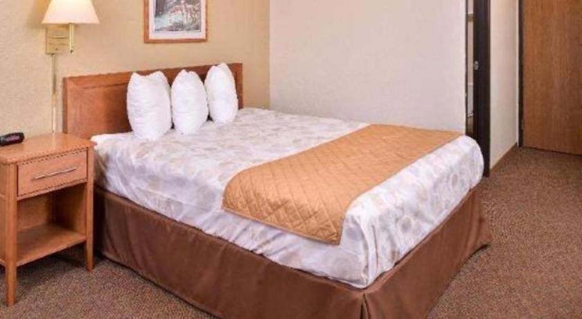 Americas Best Value Inn Missouri Valley Exterior foto