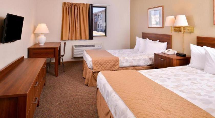 Americas Best Value Inn Missouri Valley Exterior foto
